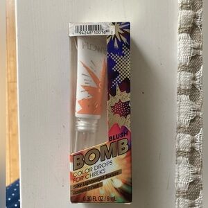 Flower Beauty NWT Blush Bomb Color Drops for Cheeks in Nectar
